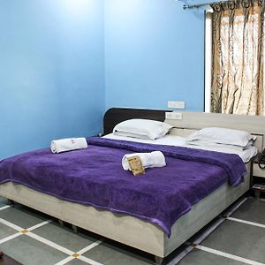 Deluxe Double Room Fan